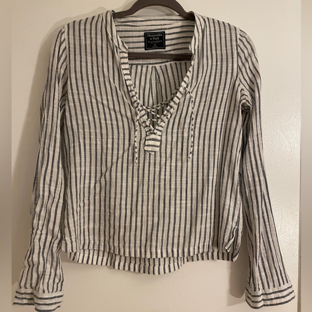 Stripped Abercrombie summer shirt (Navy & White)